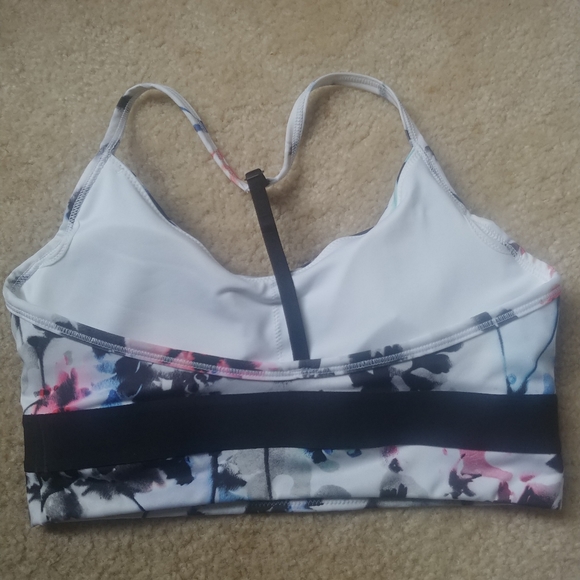 Nike Dri Fit Sports Bra - Picture 2 of 3